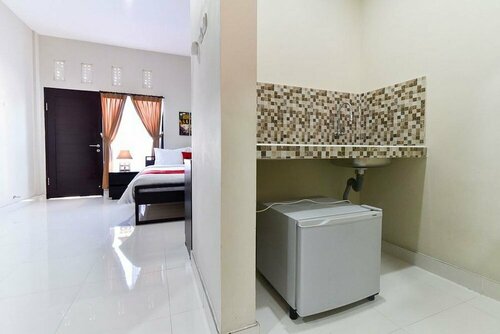 Гостиница RedDoorz Plus near Jalan Imam Bonjol Denpasar
