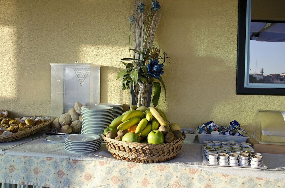 Фото VIP Executive Eden Aparthotel