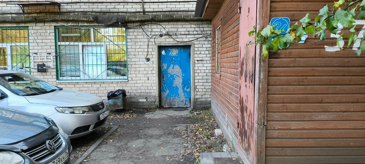 Файл:Пивзавод "Ярпиво", филиал компании "Балтика", внешний вид.jpg - Википедия