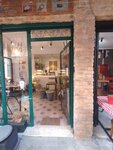 Happie Balat Coffee (İstanbul, Fatih, Balat Mah., Yarım Balat Sok., 7) ، مقهى