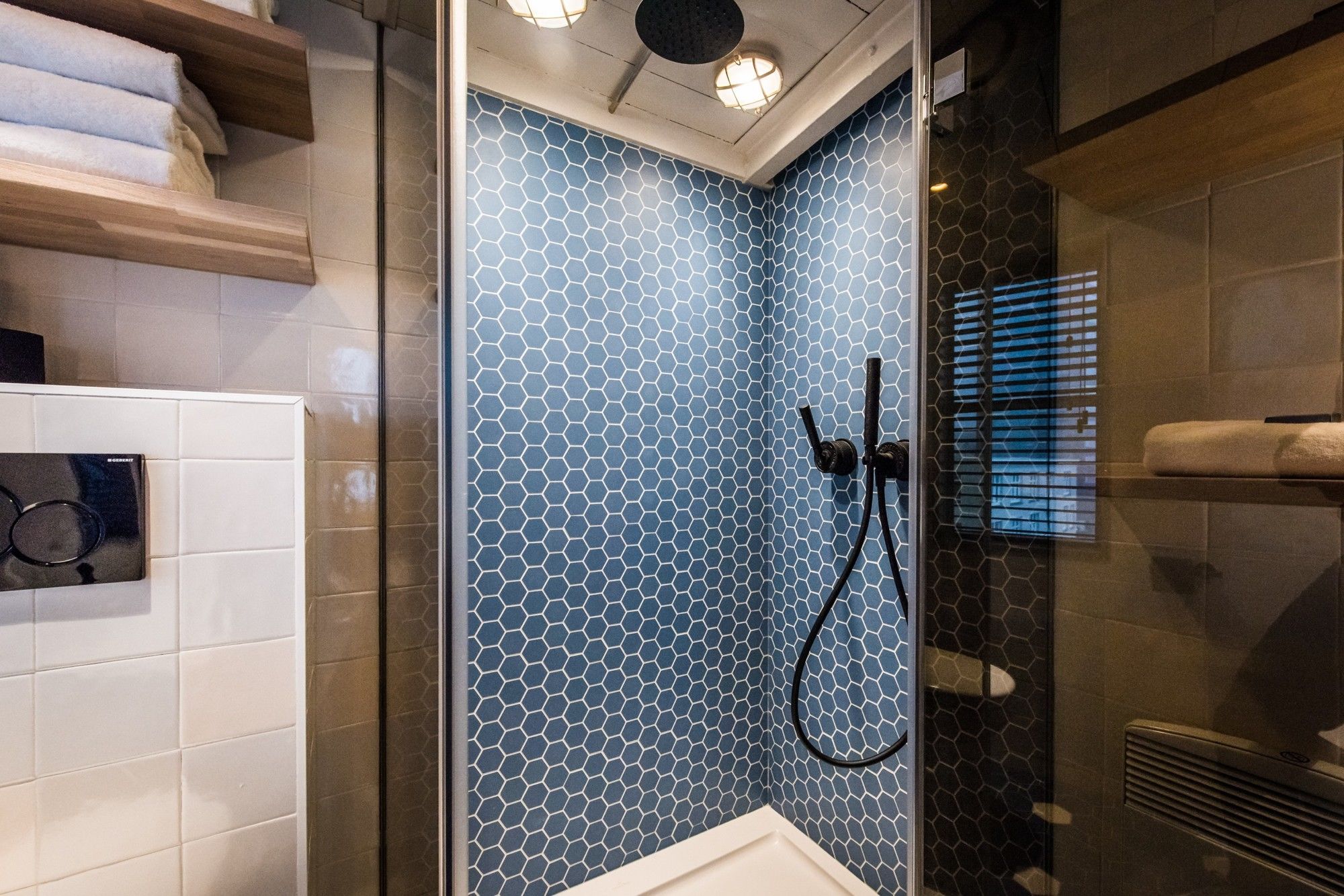 Фото Amsterdam The Crane by Yays