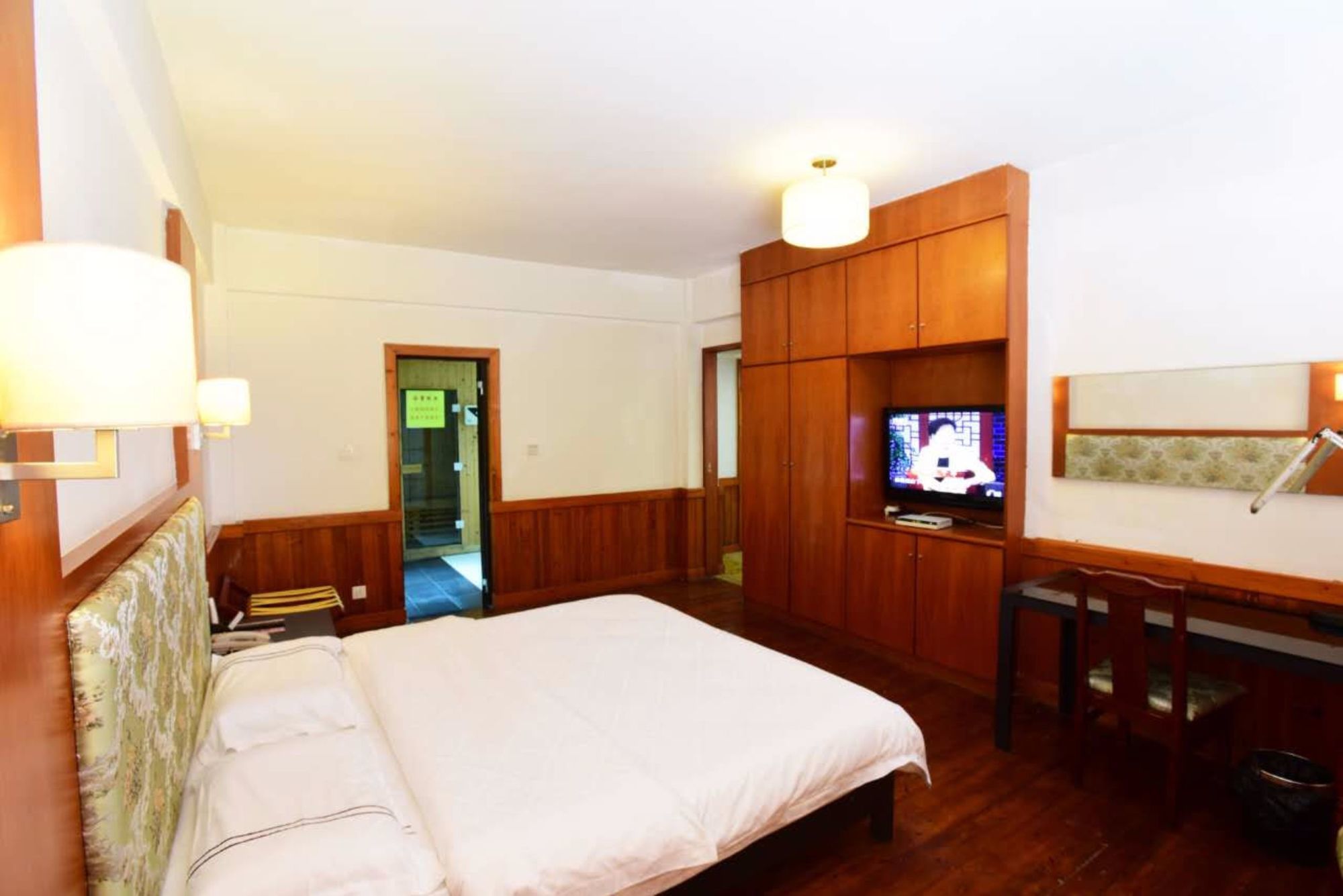 Фото Kaiserdom Hotel China Plaza