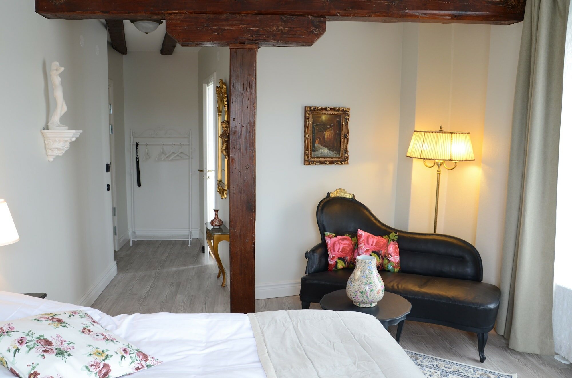 Фото Hotel Hamngatan 27