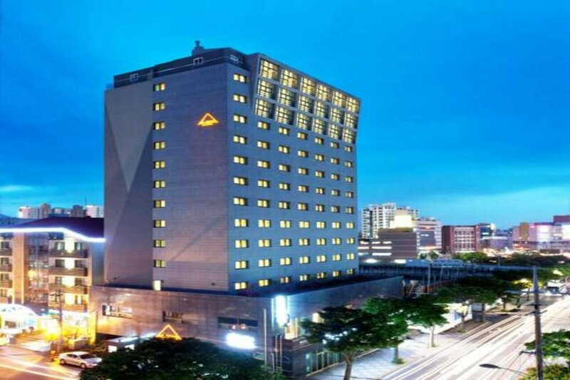 Гостиница Amber Hotel Central в Чеджу