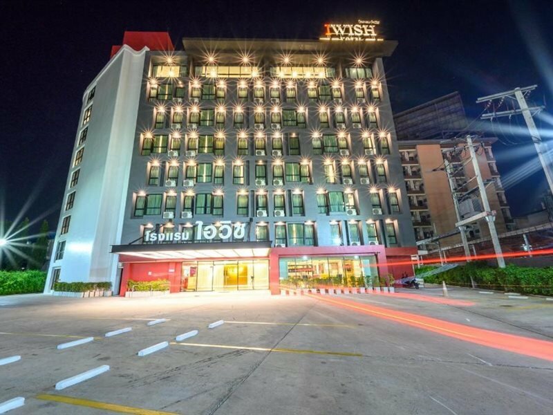 Фото Iwish Hotel