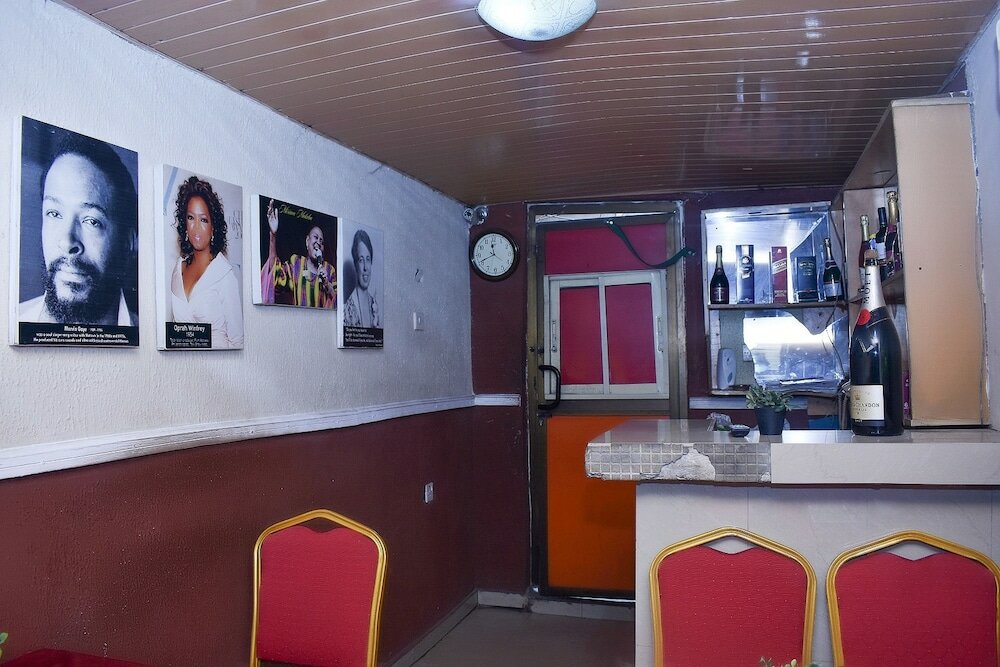 Фото Ashosh Hotel