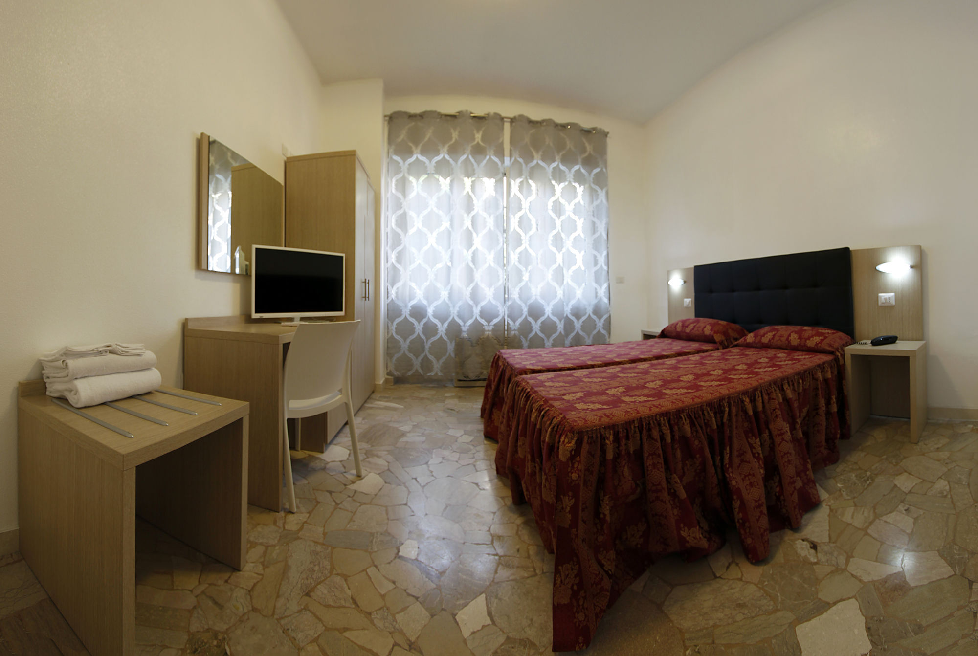 Фото Lux Hotel Durante