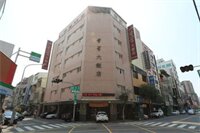 Фото Tainan First Hotel - Hostel