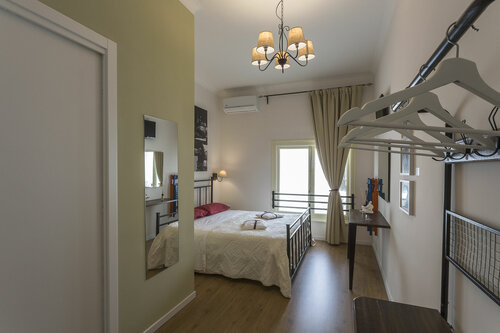 Гостиница NeapolitanTrips Hotel Royale в Неаполе