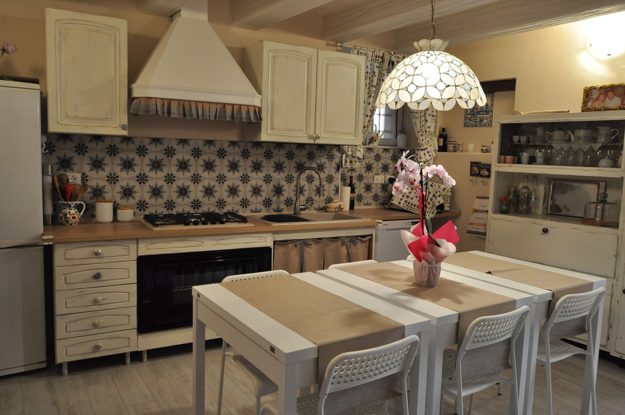 Фото Le Finestre Sul Borgo Rooms