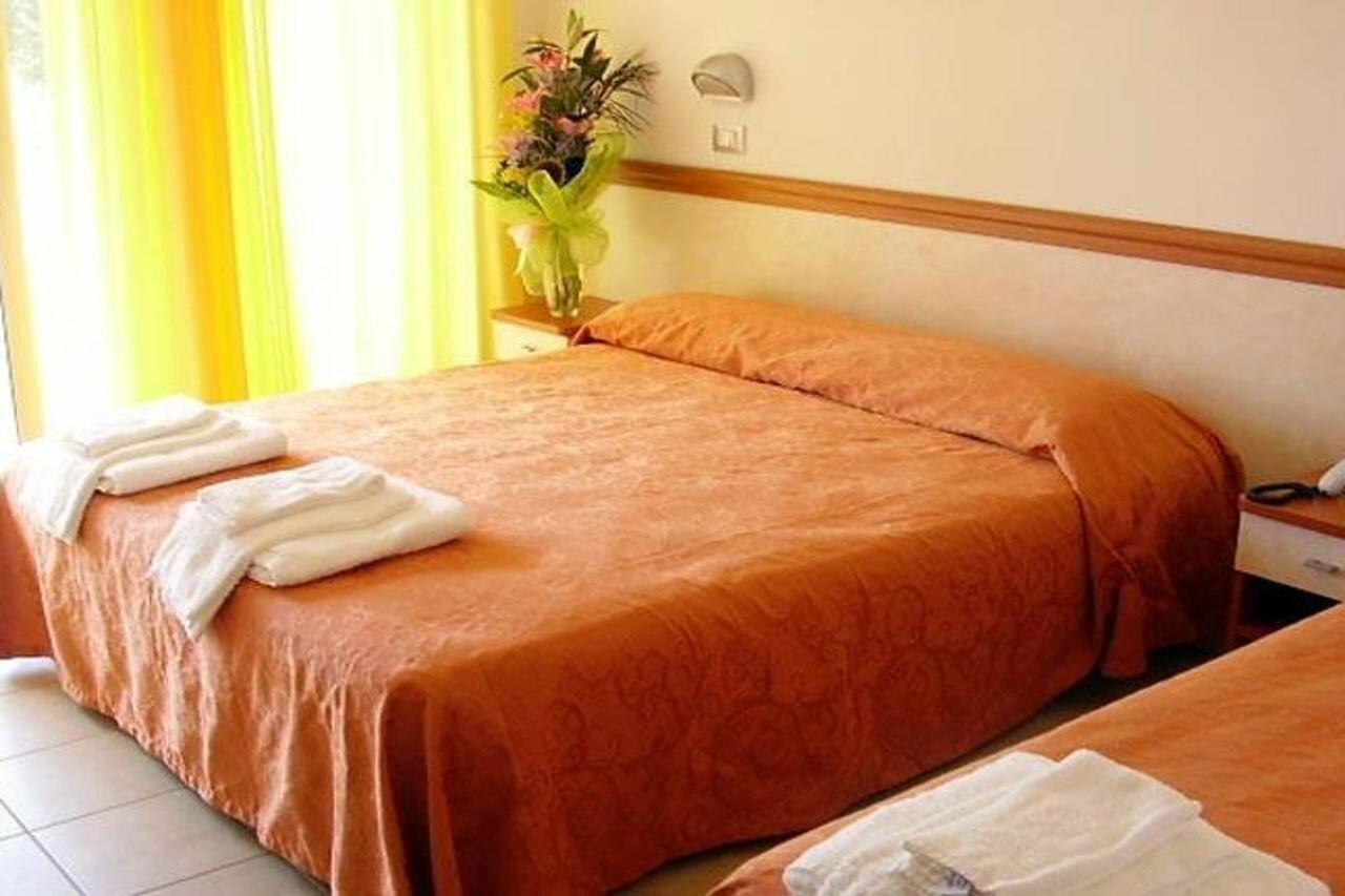 Фото Hotel Adria Beach Club