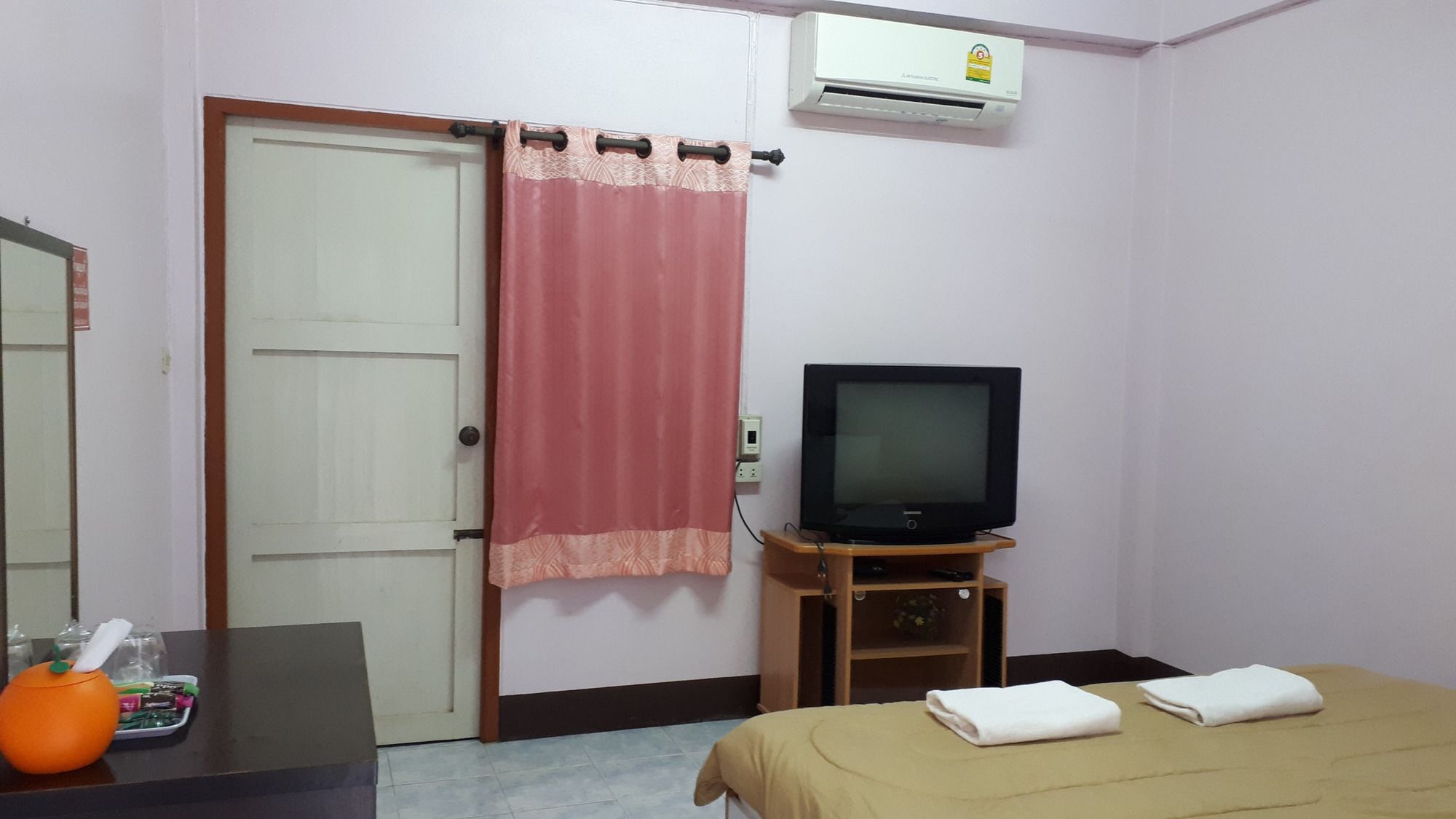 Фото Puangchompoo Place