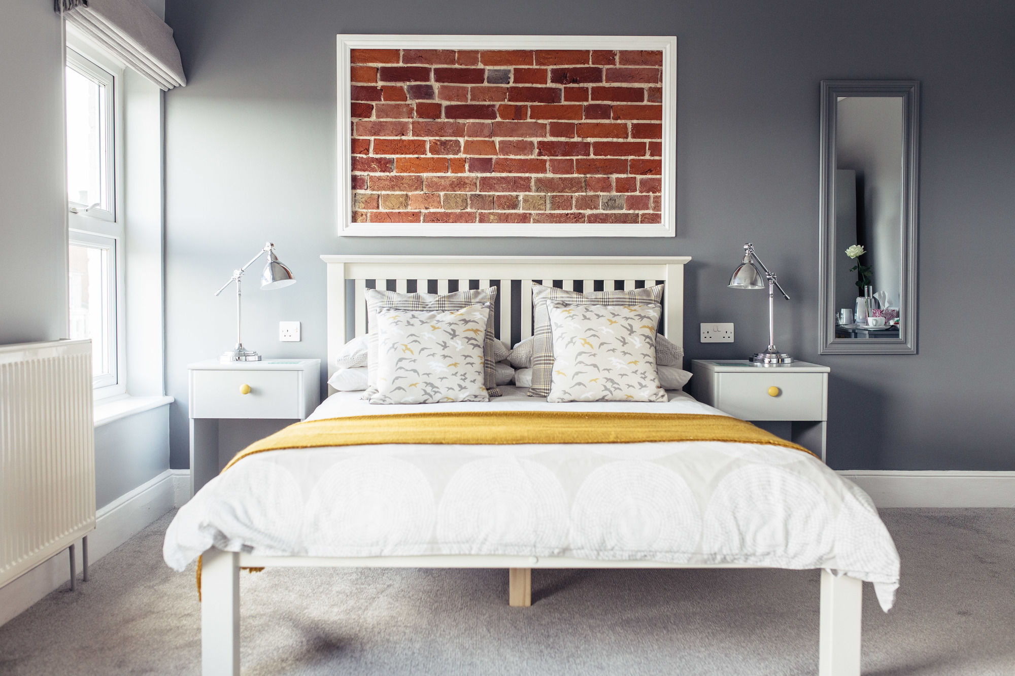 Фото The Caledon