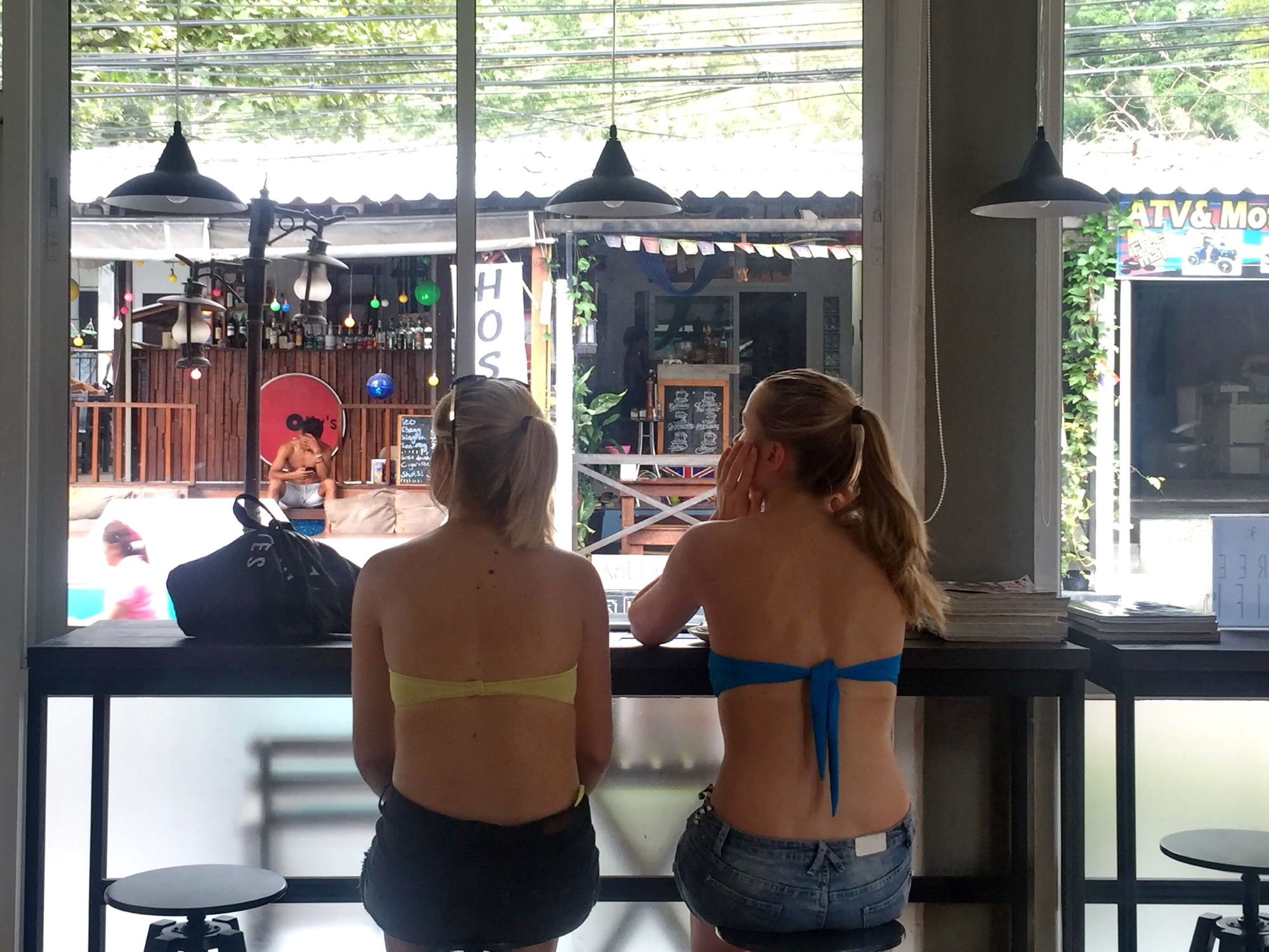 Фото Side Walk Boutique Hotel