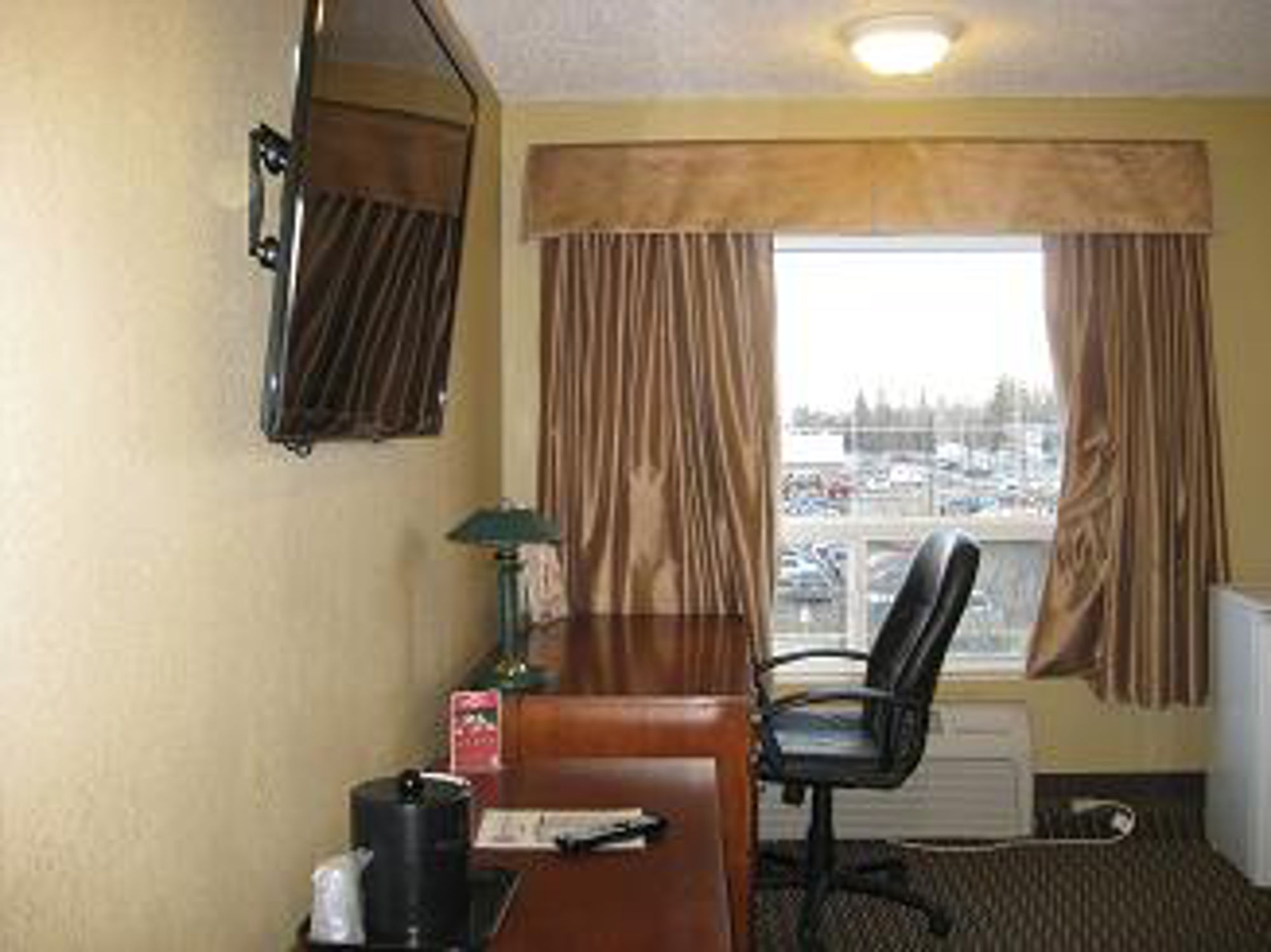 Фото Stonebridge Hotel