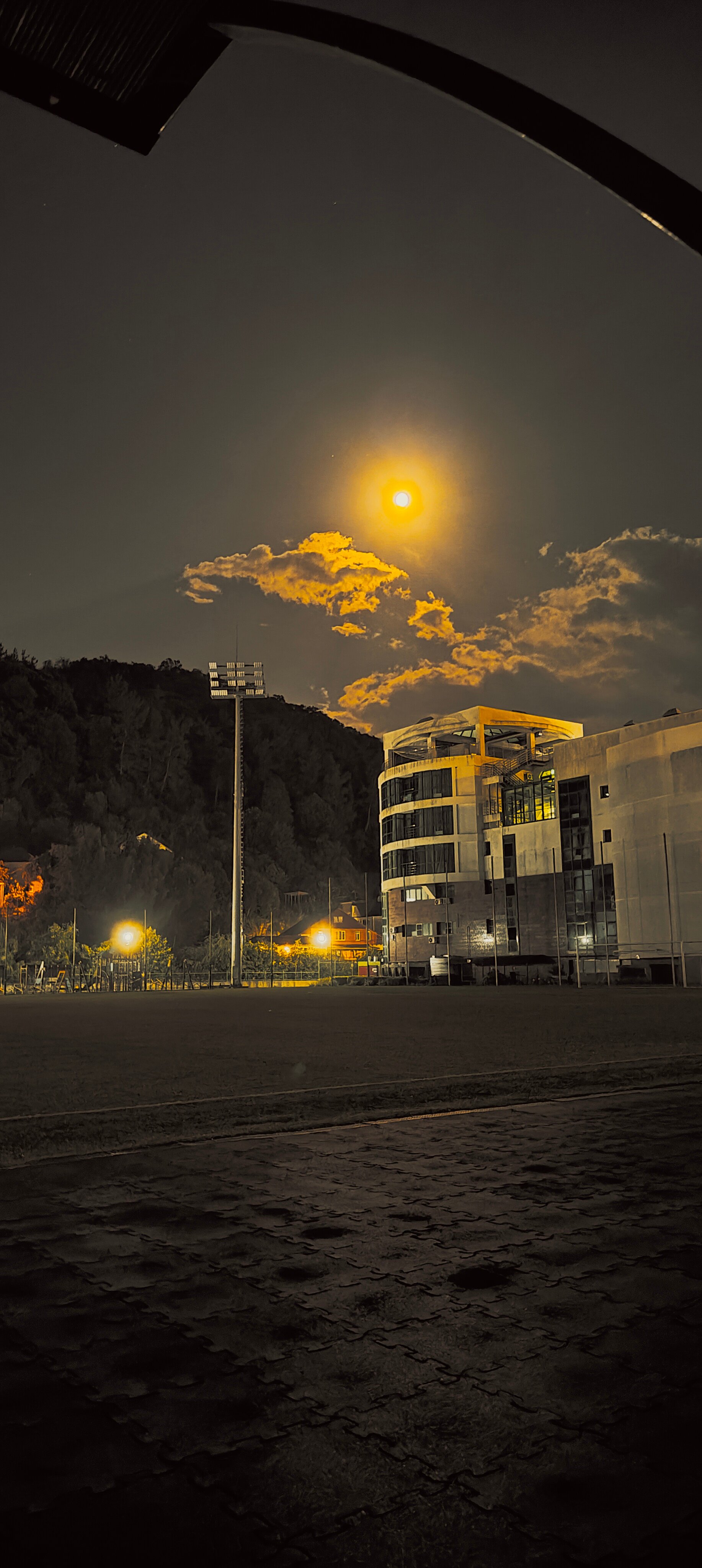 Фото Лоо-арена