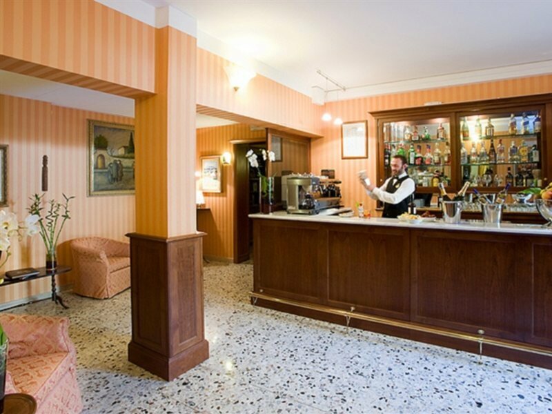 Фото Hotel Silla