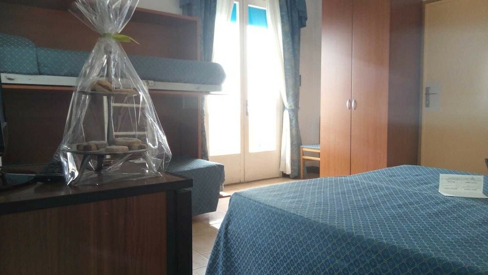 Фото Отель Heron