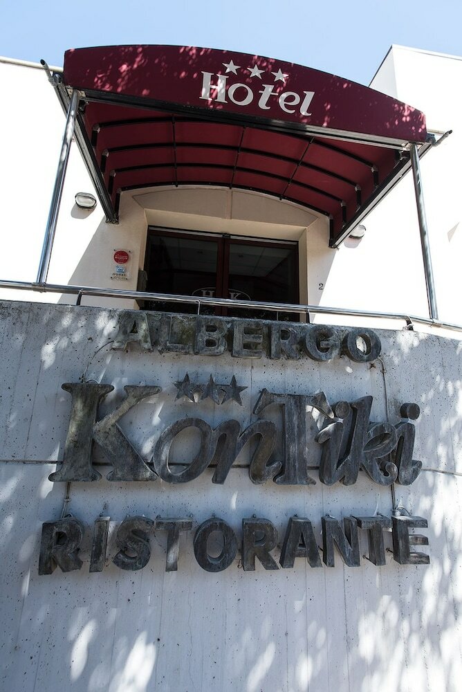 Фото Hotel Kontiki