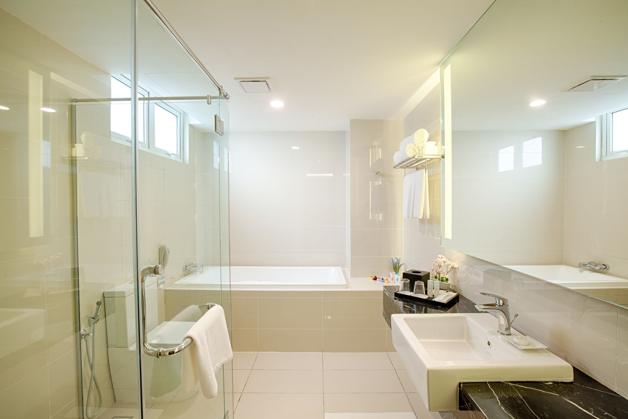 Фото Hotel WP Kuala Lumpur