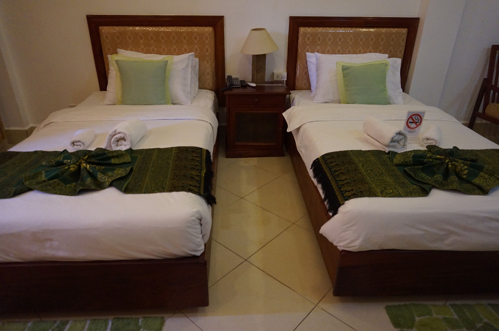 Фото New Rose Boutique Hotel