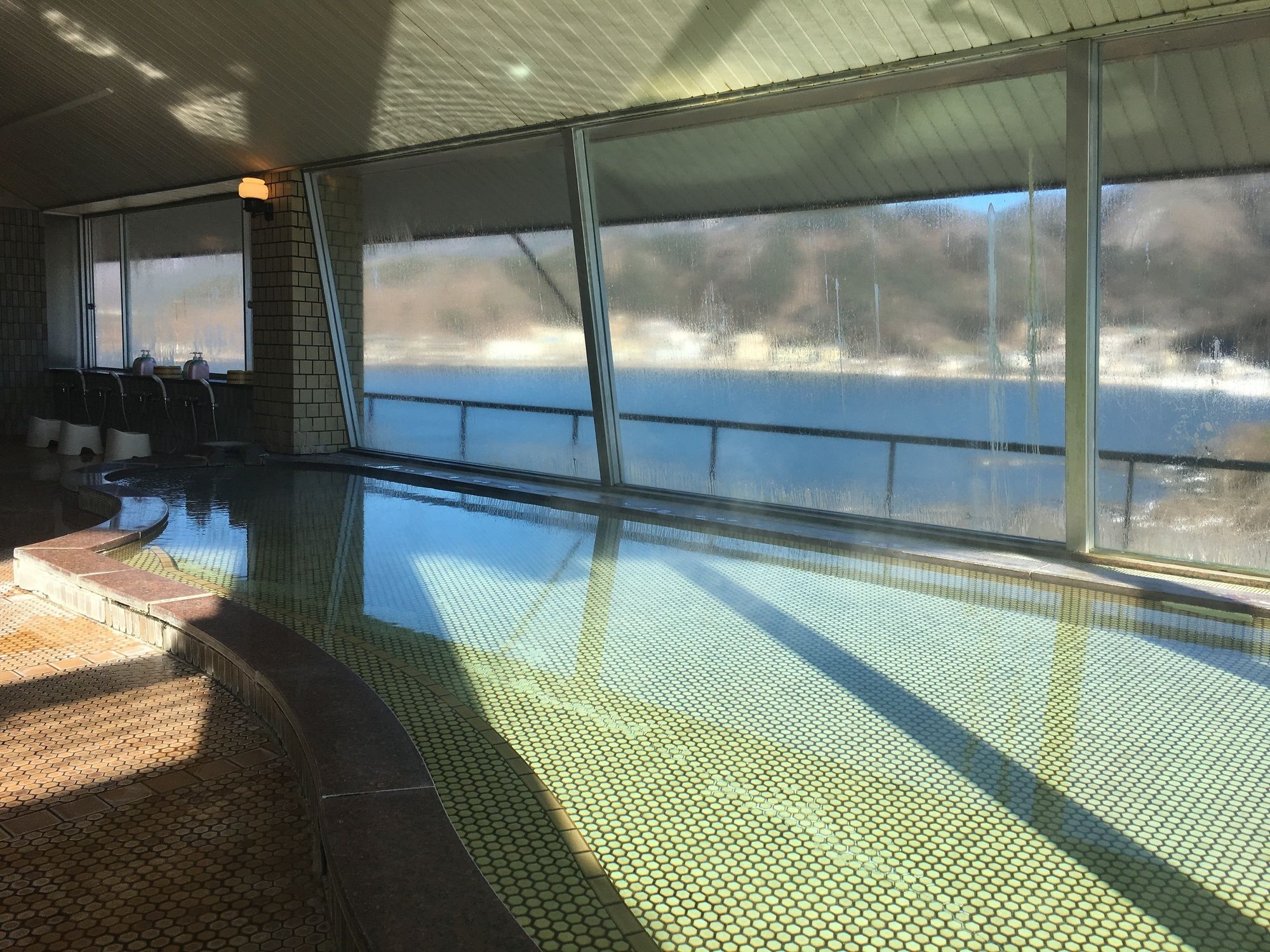 Фото Kawaguchiko Hotel