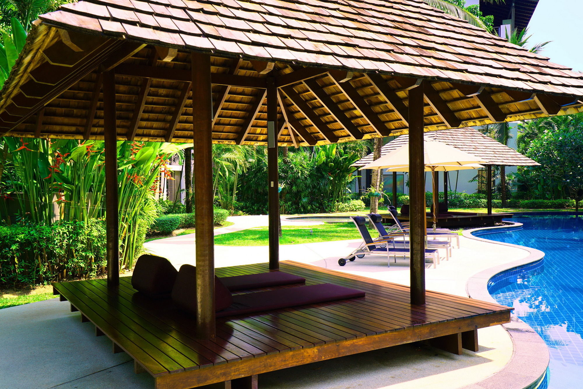 Фото Casuarina Shores Apart Hotel