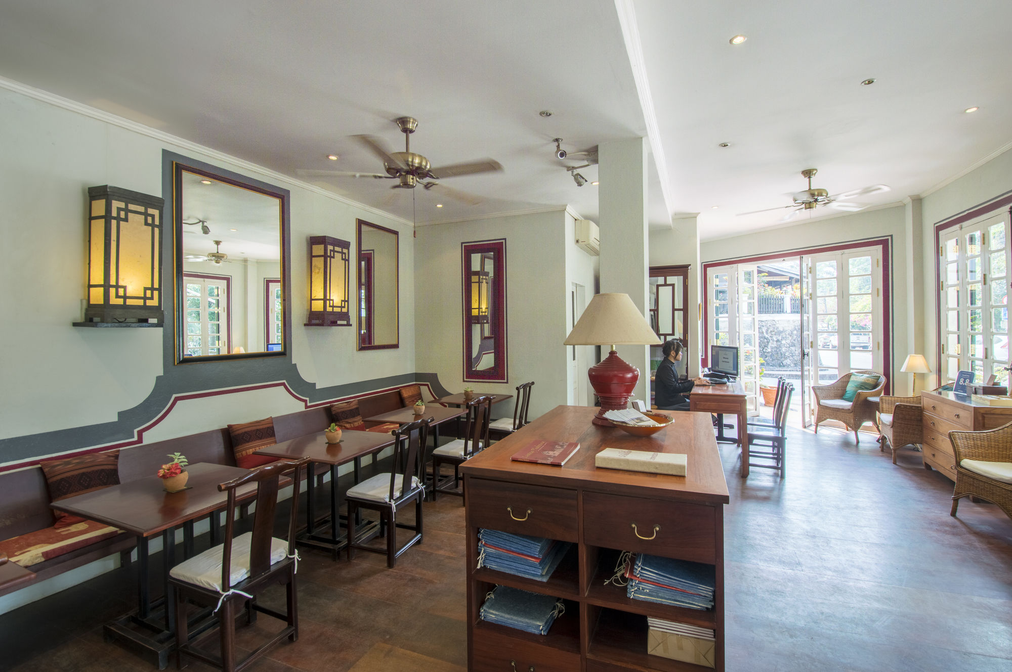 Фото The Belle Rive Boutique Hotel