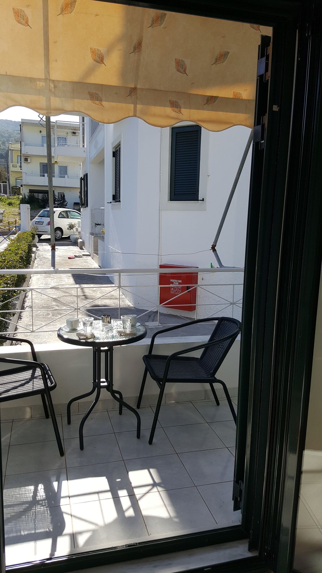 Фото Koukounari Apartments