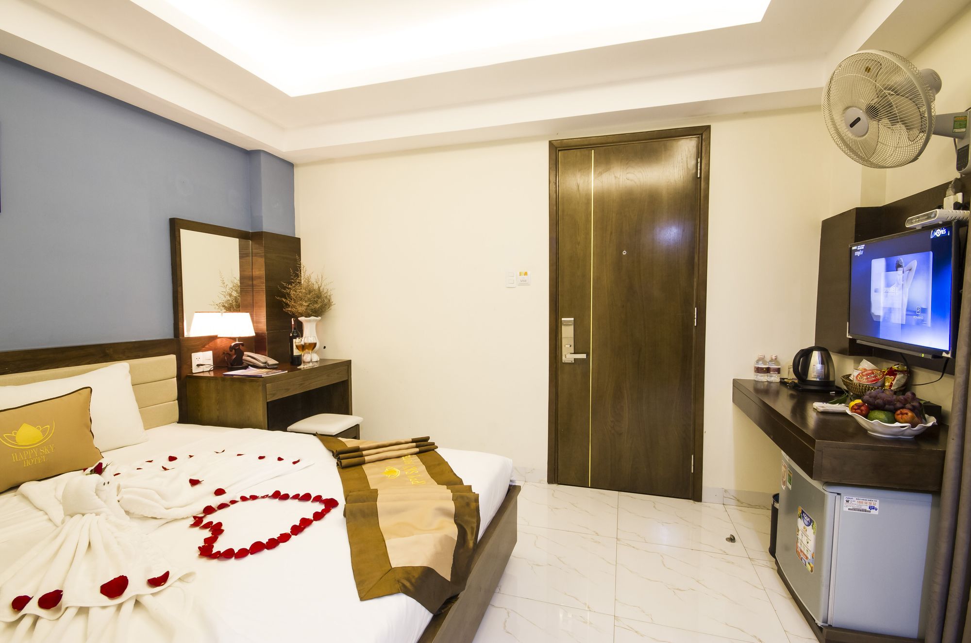 Фото Happy Sky Hotel