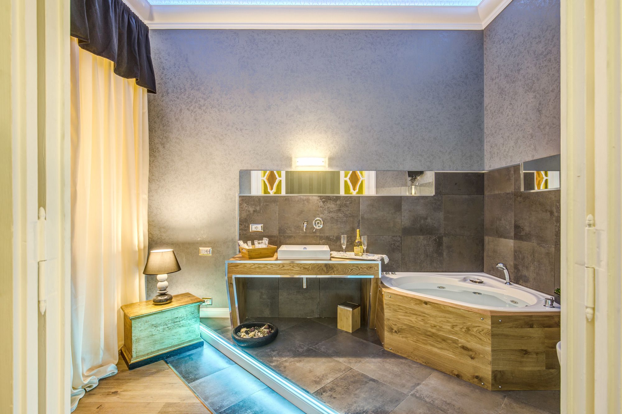 Фото Suite in Rome Veneto