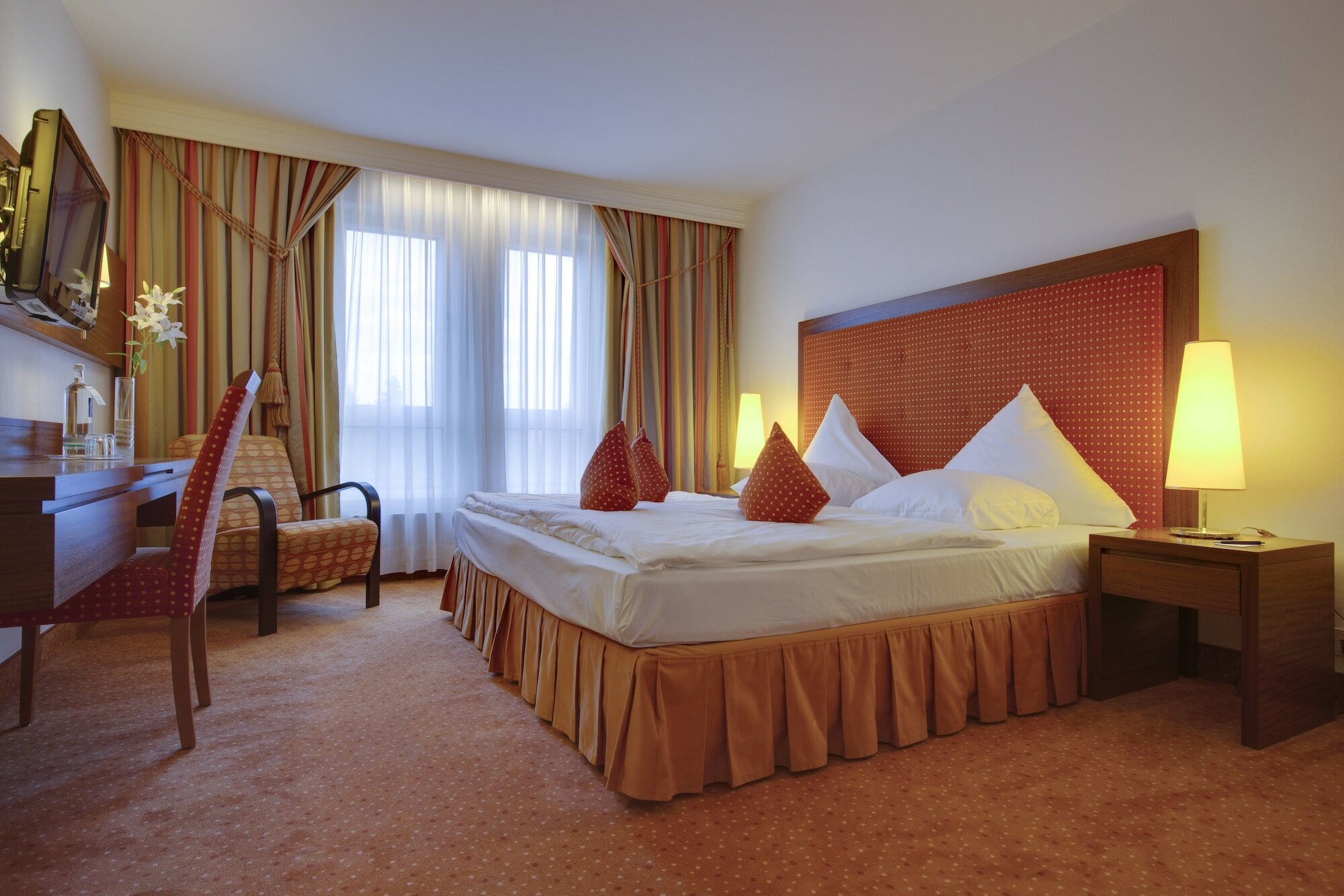 Фото Radisson Blu Hotel, Karlsruhe