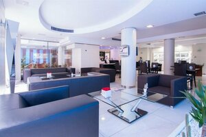 Гостиница Best Western Plus Grand Hotel Victor Hugo