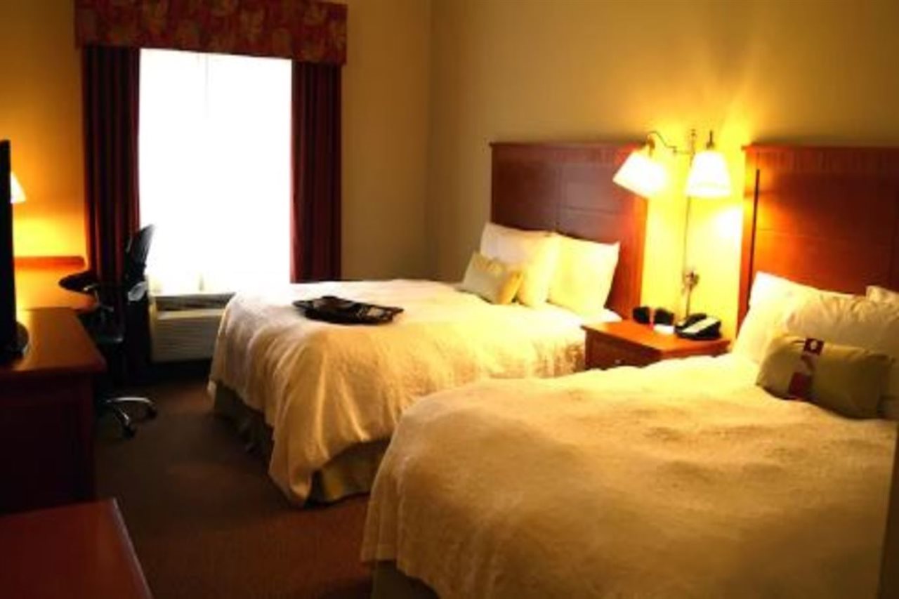 Фото Hampton Inn Clinton