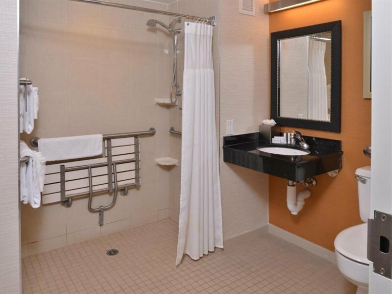 Фото Fairfield by Marriott Rochester Henrietta/University Area