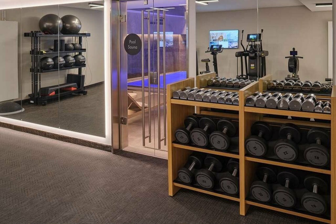 Фото Adina Apartment Hotel Wiesbaden