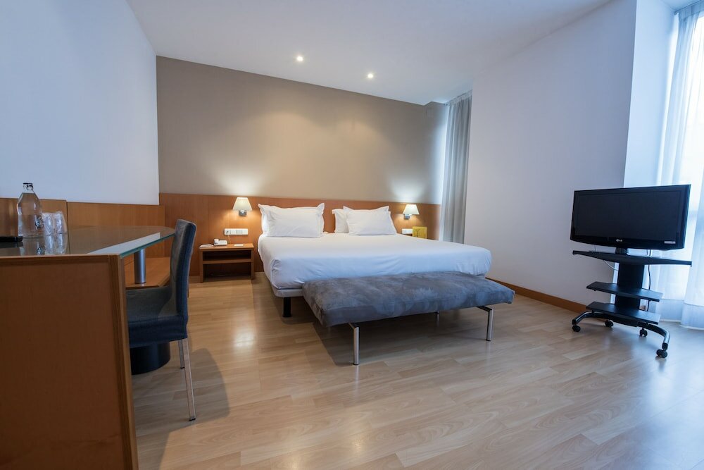 Фото Hotel Silken Sant Gervasi