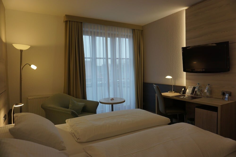 Фото Hotel Kastanienhof