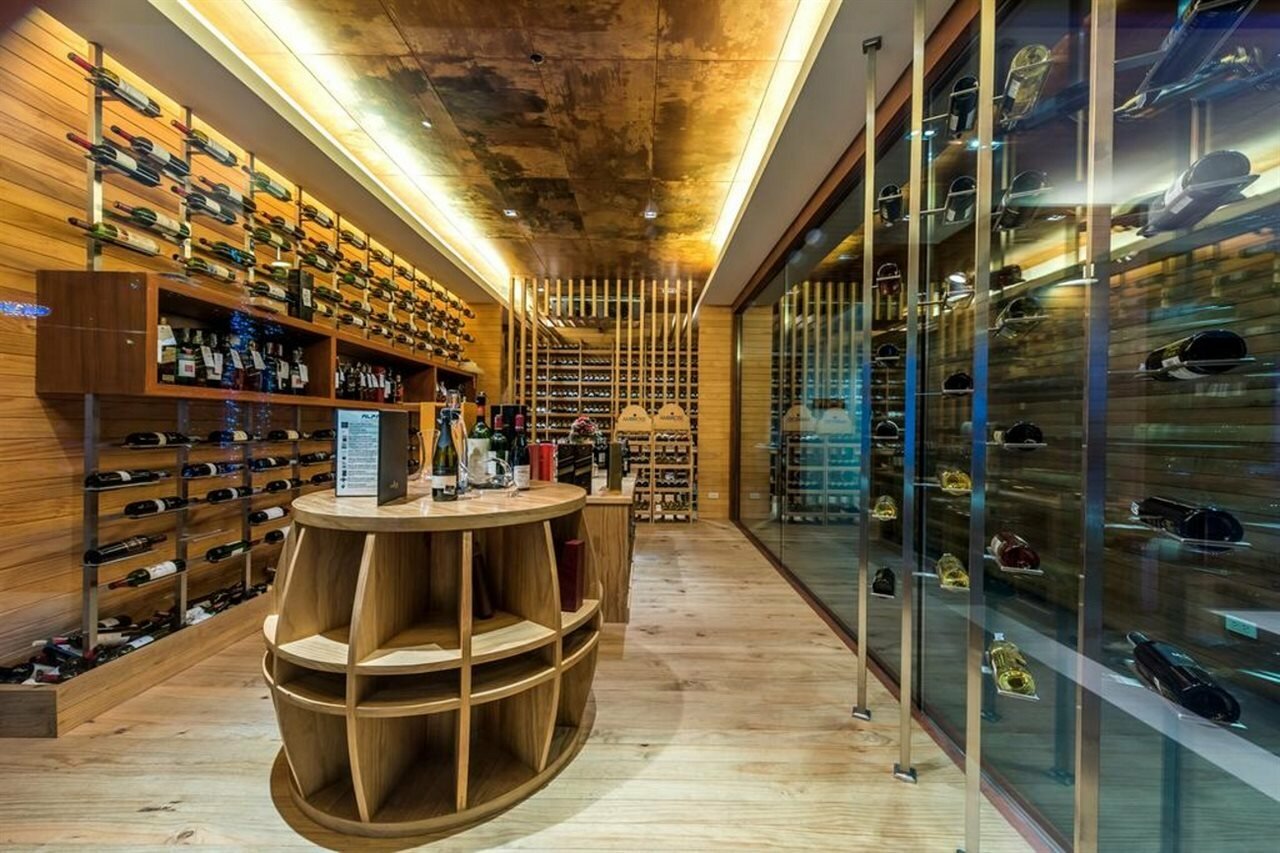 Фото Wyndham Sea Pearl Resort Phuket