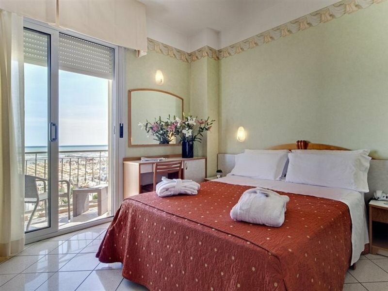 Фото Hotel Ambra