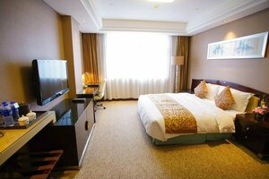 Гостиница Grand Soluxe International Hotel Xi