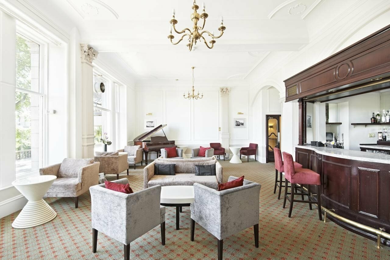 Фото Mercure Aberdeen Caledonian Hotel