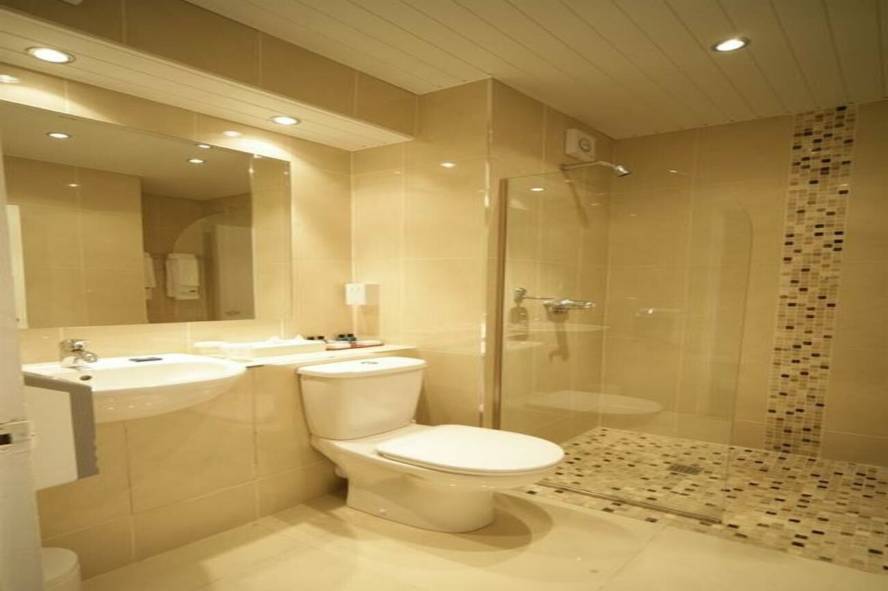 Фото Wellington Park Hotel