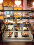 Cheesecake Factory (ulitsa Admirala Kruzenshterna, 4), confectionary