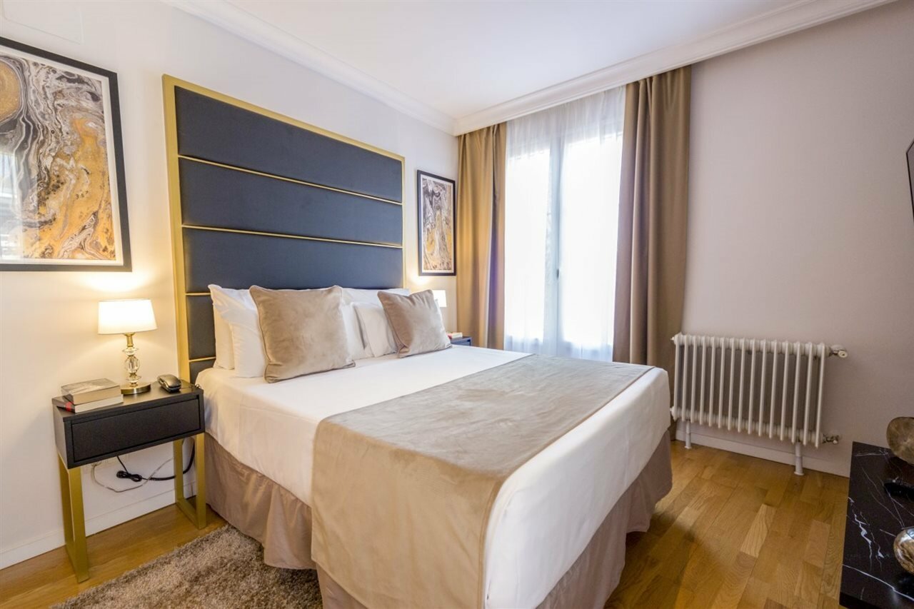 Фото 120900225462