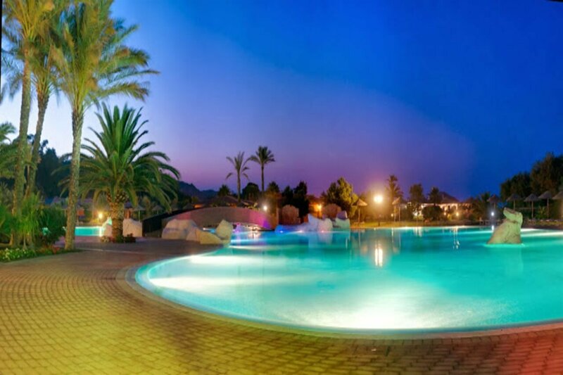 Гостиница Hotel Garden Beach