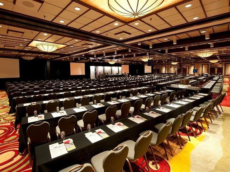 Фото Hotel Bonaventure Montreal