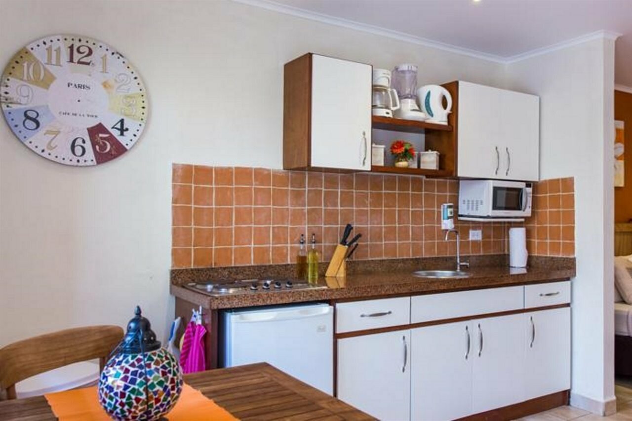 Фото Cariñas Studio Apartments