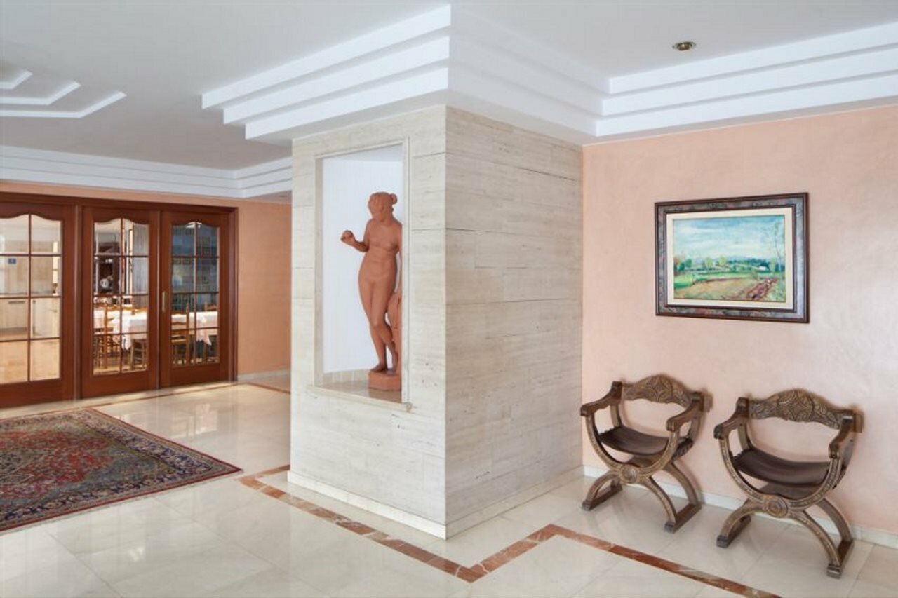 Фото Hotel Ninays