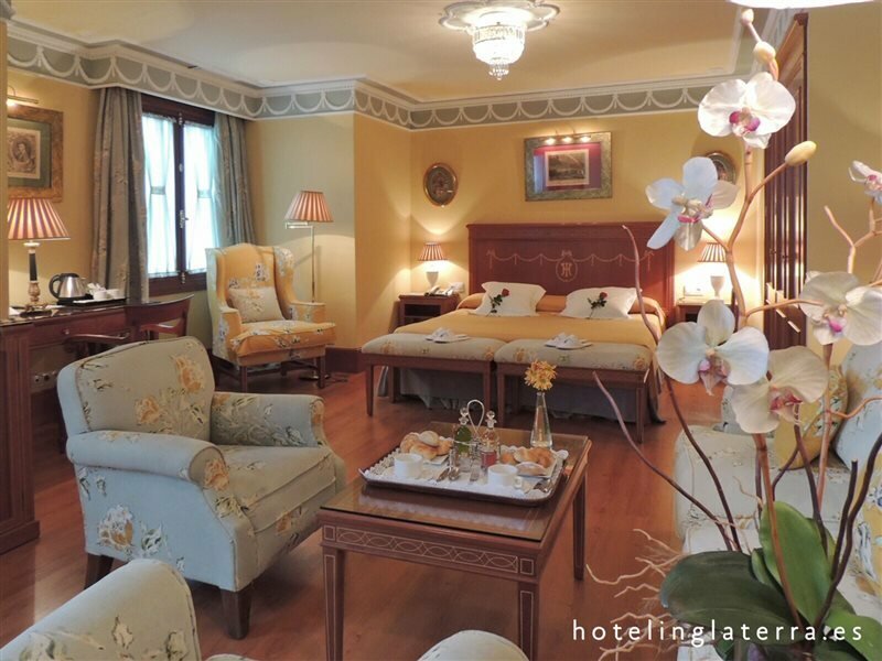 Фото Inglaterra Hotel